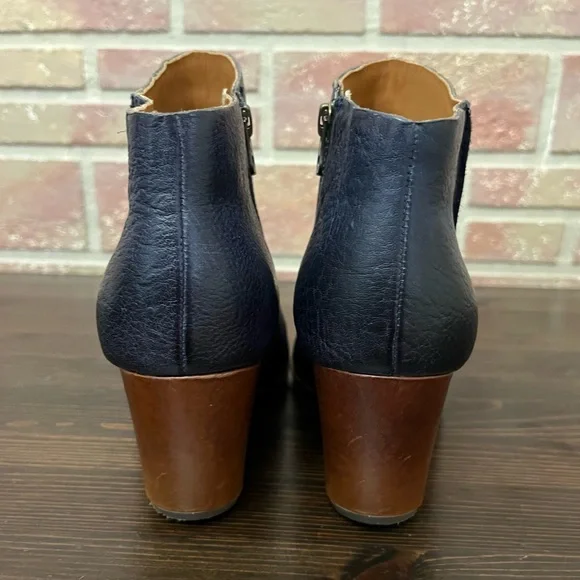 KORK EASE  brand Ankle Bootie Boot Navy Leather Wedge Block Heel Size 9 - Picture 4 of 9